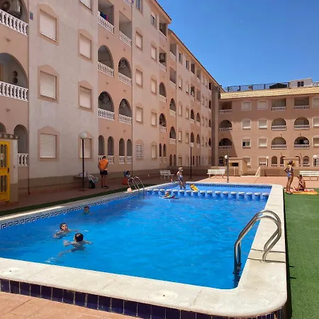 Amazing 2-bedrooms With Pool Center Apartment